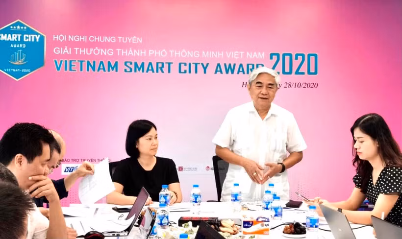 TS Nguyễn Quân, nguyên Bộ trưởng Khoa học và Công nghệ, Chủ tịch Hội đồng Bình chọn chung tuyển.