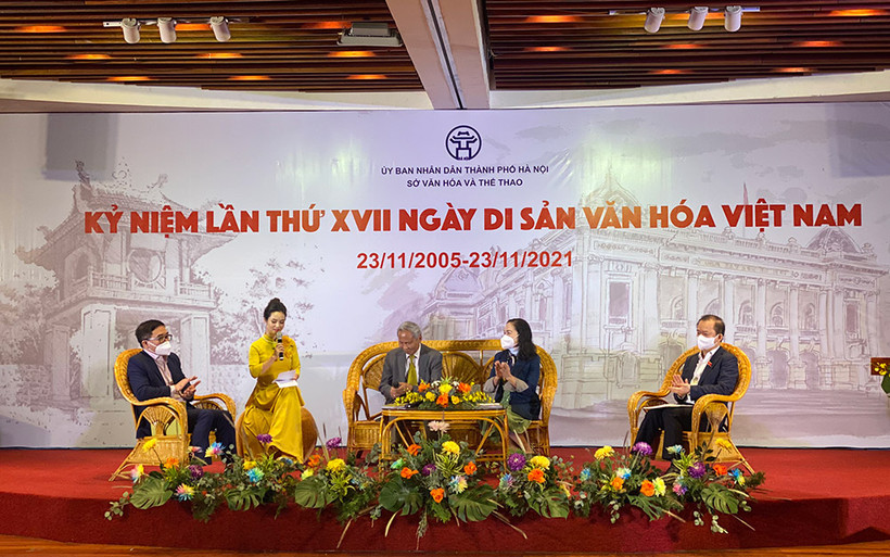 Các đại biểu chia sẻ kinh nghiệm về khai thác giá trị di sản trong phát triển công nghiệp văn hoá.