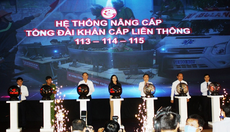 Lãnh đạo TP Hồ Chí Minh nhấn nút ra mắt Hệ thống nâng cấp tổng đài khẩn cấp liên thông 113-114-115.