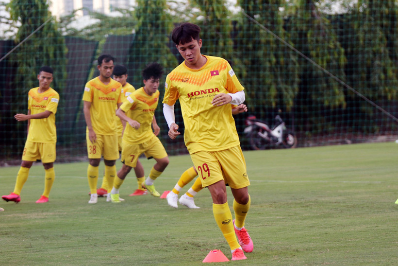 Các chấn thương không nghiêm trọng, tiền đạo Minh Bình có thời gian điều trị và hồi phục lâu nhất là hai tuần. (Ảnh: VFF)