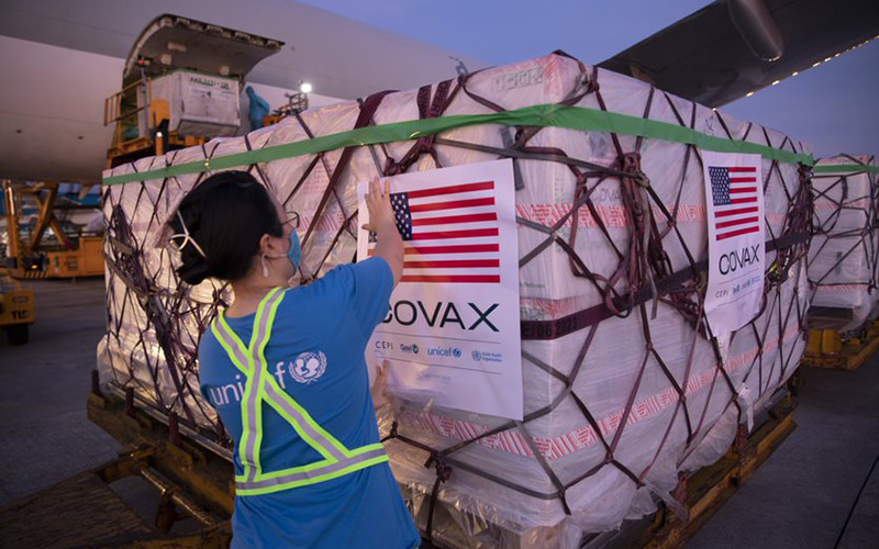 Hai triệu liều vaccine của Moderna do Chính phủ Mỹ hỗ trợ thông qua cơ chế COVAX đã về Việt Nam sáng 10/7. (Ảnh: UNICEF Việt Nam)