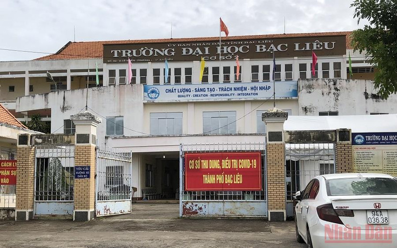 Trường Đại học Bạc Liêu được chính quyền sử dụng làm điểm thu dung, điều trị Covid-19. (Ảnh: TRỌNG DUY)