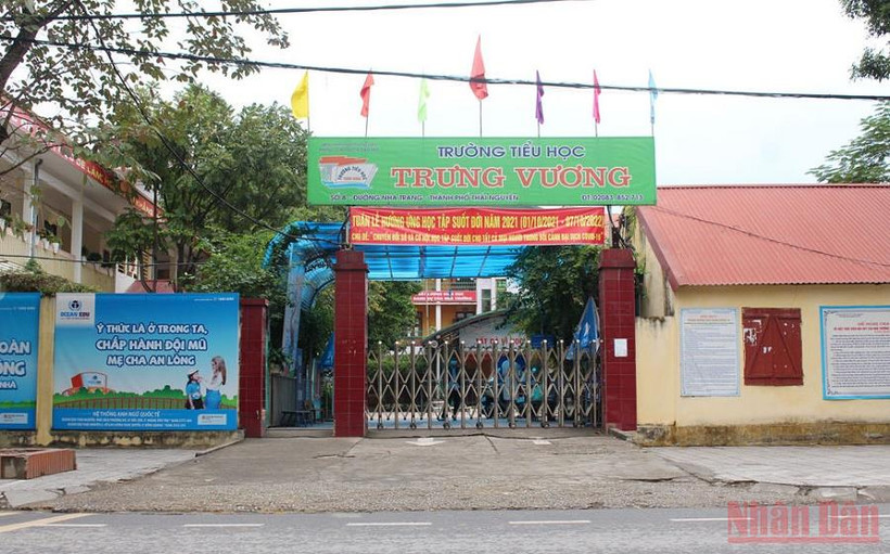 Học sinh trên địa bàn thành phố Thái Nguyên vừa đi học trực tiếp trở lại được hai ngày thì lại học trực tuyến từ ngày 25/11.