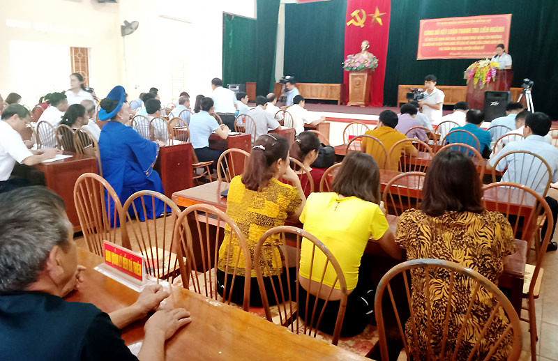 UBND huyện Đồng Hỷ công bố kết luận thanh tra đền Đá Thiên được sự quan tâm của các tầng lớp nhân dân.