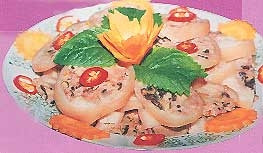 Chân giò nhồi thịt hấp