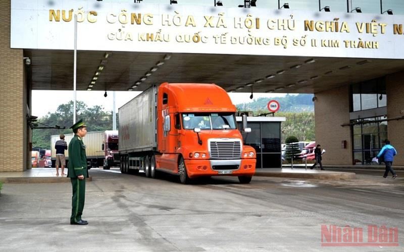 Hoạt động xuất, nhập khẩu qua Cửa khẩu Kim Thành (Lào Cai) trở lại bình thường.