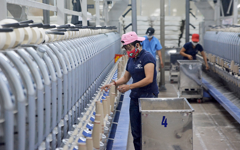 Môi trường làm việc tại các nhà máy, xí nghiệp ở Hà Tĩnh ngày càng chuyên nghiệp.