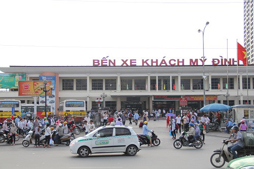 Bến xe Mỹ Đình.