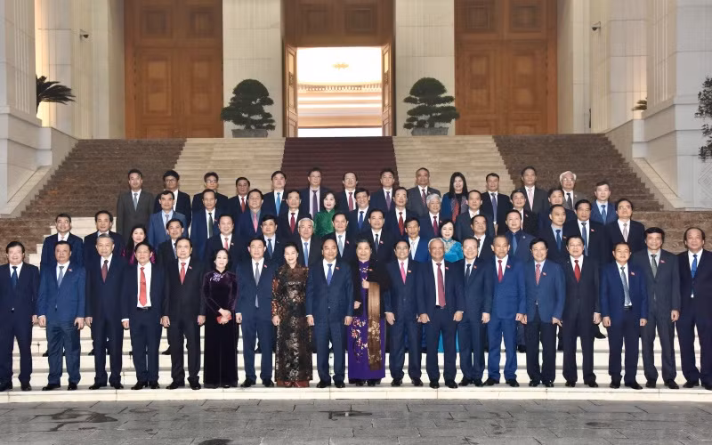 Thủ tướng Nguyễn Xuân Phúc chủ trì chương trình gặp mặt Chính phủ nhiệm kỳ 2016-2021.