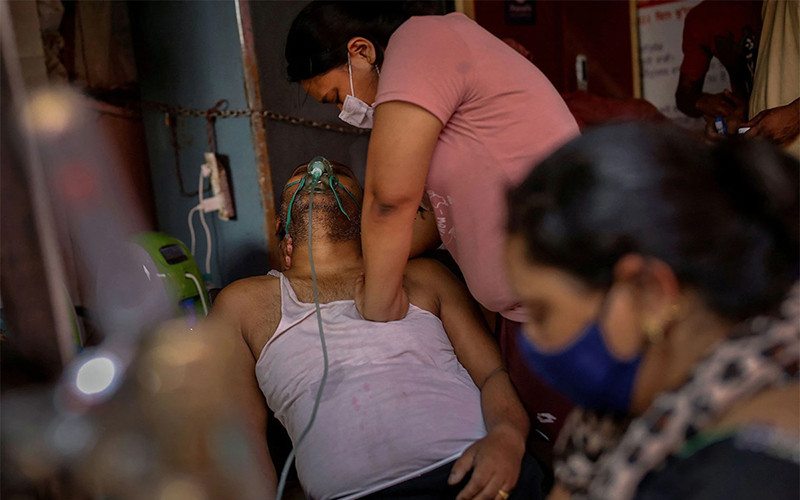 Hình ảnh do nhóm phóng viên của Reuters ghi nhận trong làn sóng Covid-19 thứ hai tại Ấn Độ.