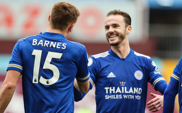 J. Maddison (phải) và H. Barnes là tác giả hai bàn thắng của Leicester.