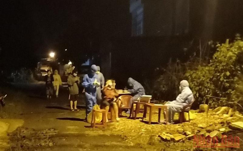 Khoanh vùng diện hẹp để truy vết F1, F2 ngay trong đêm 25/9. 