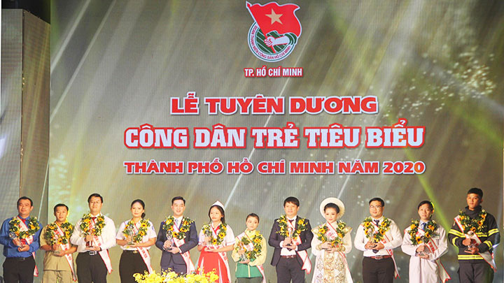 Các gương mặt trẻ được vinh danh.