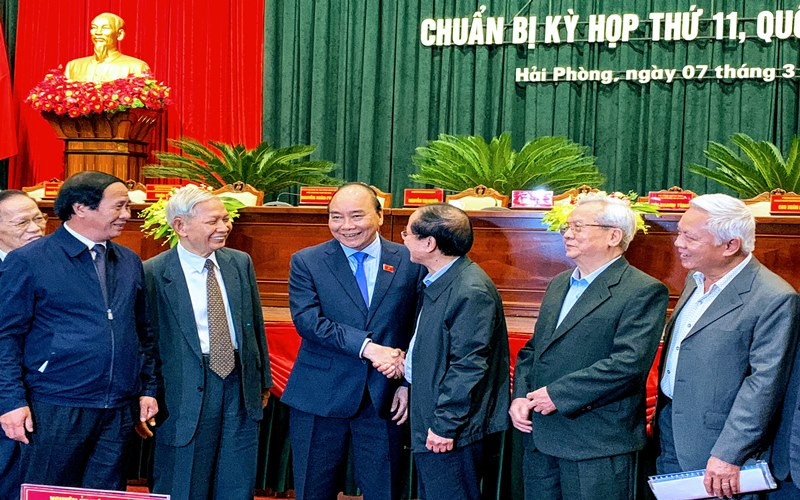 Thủ tướng Nguyễn Xuân Phúc gặp gỡ, tiếp xúc với các cử tri TP Hải Phòng.