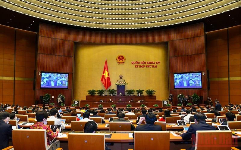 Toàn cảnh phiên thảo luận tại hội trường Kỳ họp thứ hai, Quốc hội khóa XV, ngày 8/11. (Ảnh: LINH NGUYÊN)