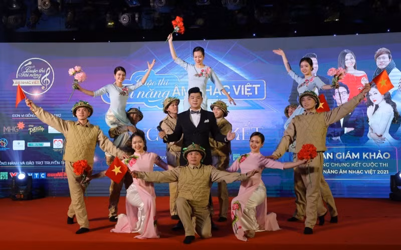 Một tiết mục biểu diễn trong đêm chung kết cuộc thi.