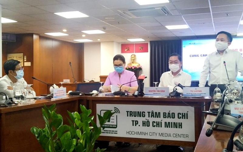 Sở Thông tin và Truyền thông TP Hồ Chí Minh cùng các cơ quan chức năng họp báo thông tin vụ việc đầu tháng 12-2020. (Ảnh: TTBC)