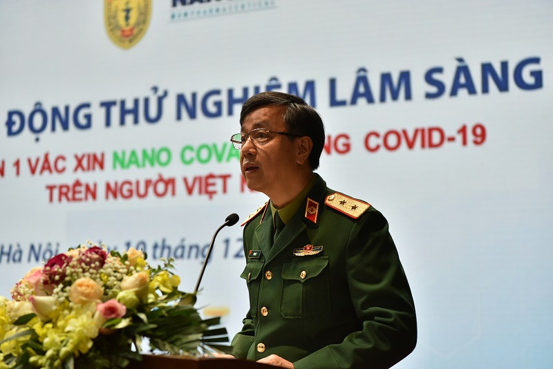 Trung tướng Đỗ Quyết, Giám đốc Học viện Quân y.