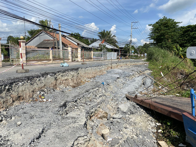 Khu vực bị sụp lún ở ấp Long Hòa, xã Long Điền.