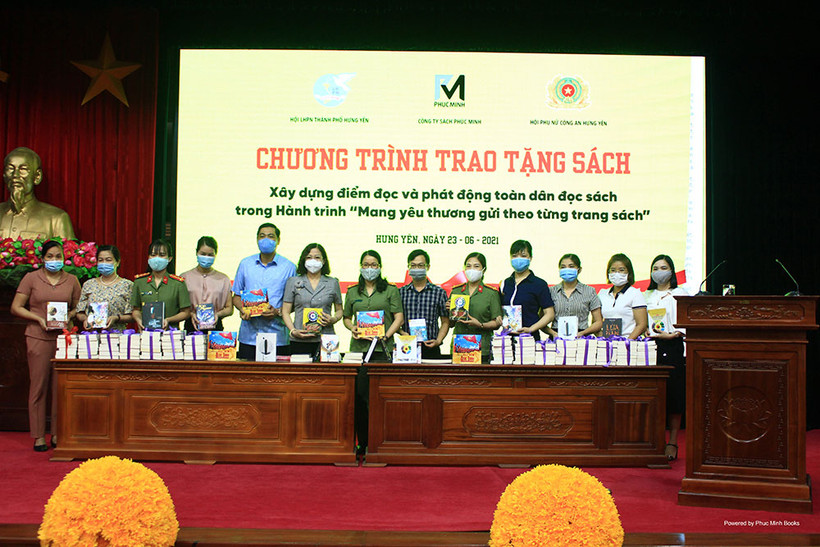 Nhiều đầu sách mới, hấp dẫn đến với độc giả Hưng Yên.