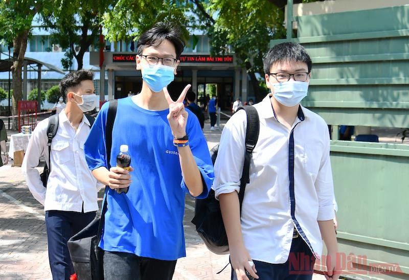 Thí sinh Kỳ thi tốt nghiệp trung học phổ thông 2021. Ảnh: THỦY NGUYÊN
