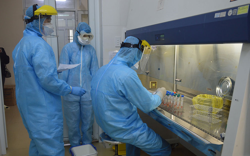 CDC Thái Bình đang đẩy nhanh việc xét nghiệm các mẫu bệnh phẩm liên quan đến trường hợp F0, F1 đi về địa bàn tỉnh.