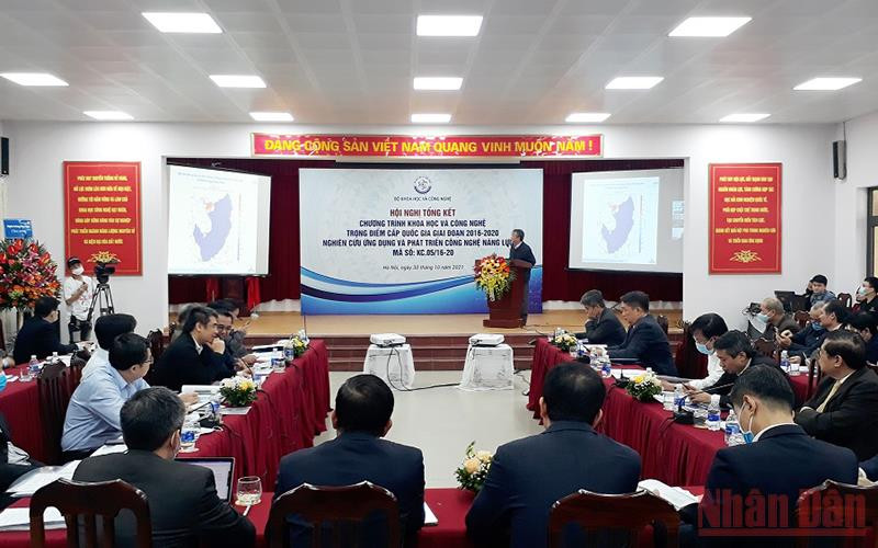 Toàn cảnh hội nghị.