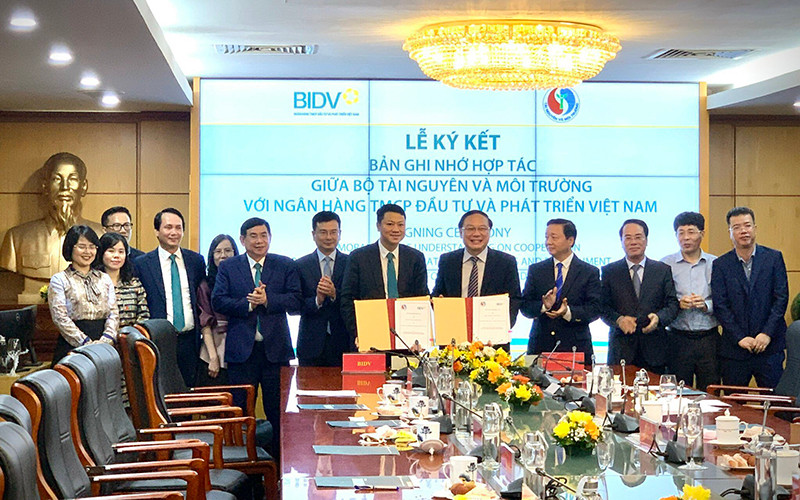 Các đại biểu tại Lễ ký kết. 