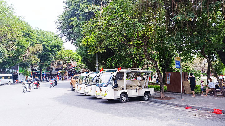 Việc sử dụng các loại xe điện sẽ góp phần giảm ô nhiễm môi trường.