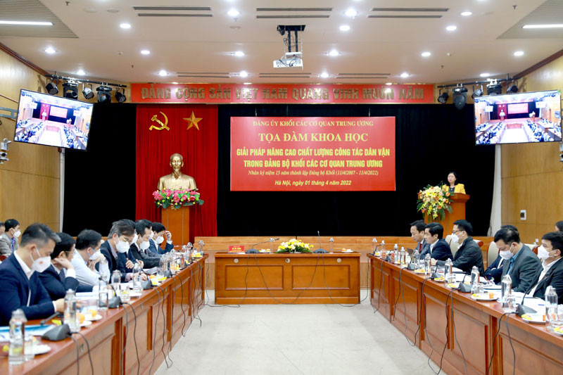 Toàn cảnh buổi tọa đàm.