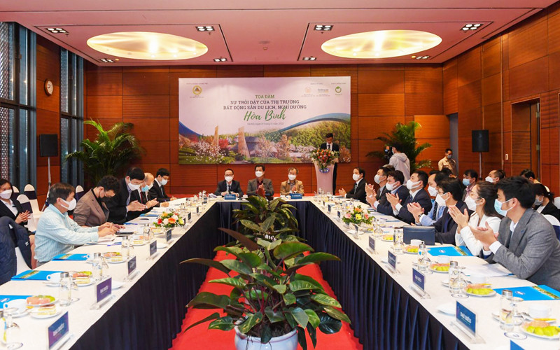 Toàn cảnh tọa đàm.