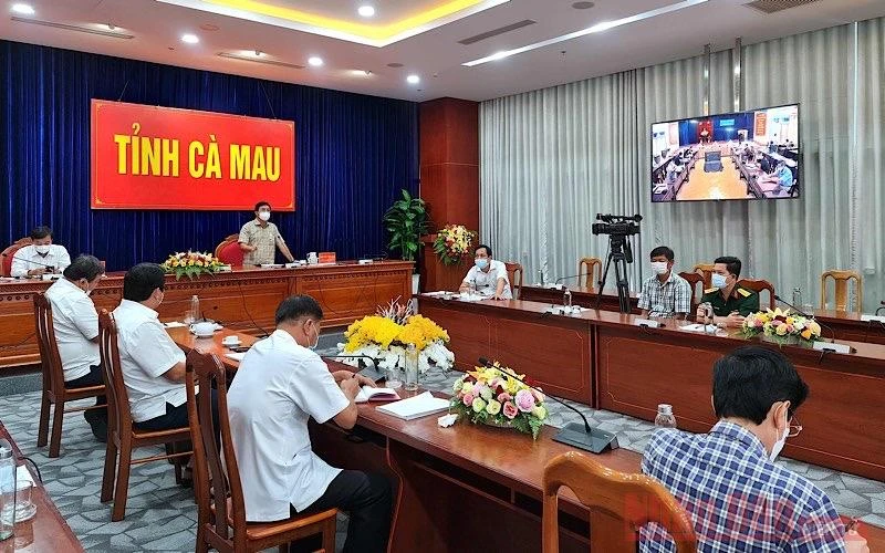 Tỉnh ủy Cà Mau họp trực tuyến ba cấp triển khai các phương án thực hiện giãn cách theo Chỉ thị 16 từ 0 giờ 19/7.