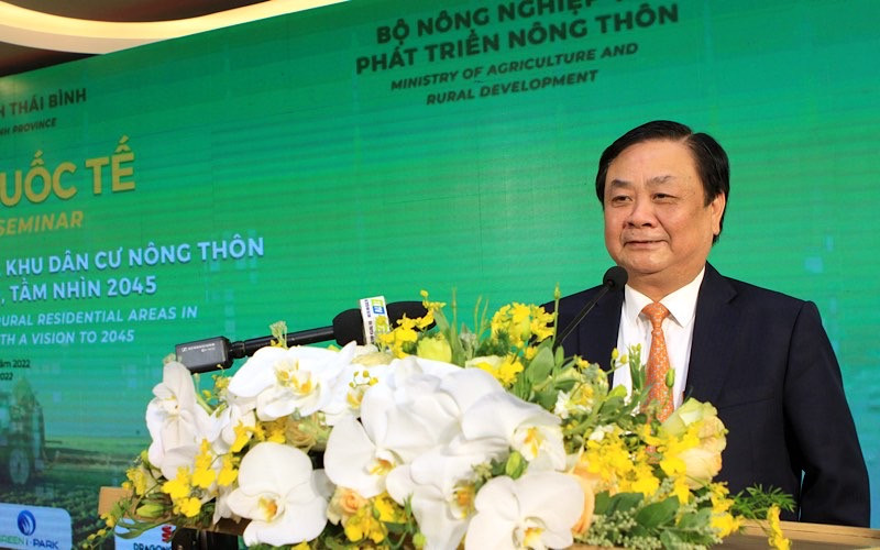 Đồng chí Lê Minh Hoan, Bộ trưởng Nông nghiệp và Phát triển nông thôn phát biểu tại Hội thảo