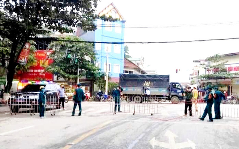 Dỡ bỏ phong tỏa chợ thị trấn Phố Ràng từ 0 giờ ngày 8/11.