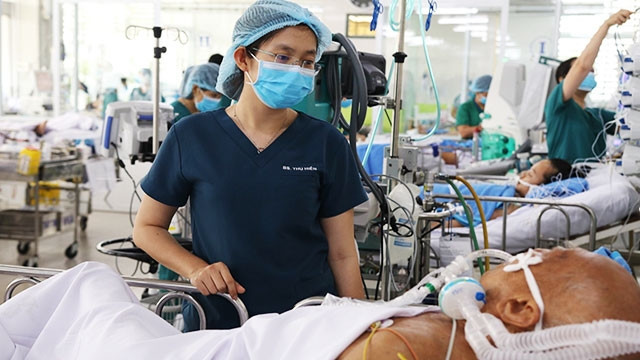 Bác sĩ Huỳnh Thị Thu Hiền, Khoa Hồi sức cấp cứu (Bệnh viện Chợ Rẫy) là một trong những bác sĩ ở tuyến đầu chống dịch Covid-19.