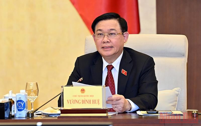 Chủ tịch Quốc hội Vương Đình Huệ phát biểu ý kiến tại phiên họp. (Ảnh: Duy Linh)