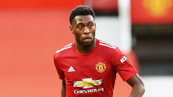 Cầu thủ đầu tiên chia tay Man United