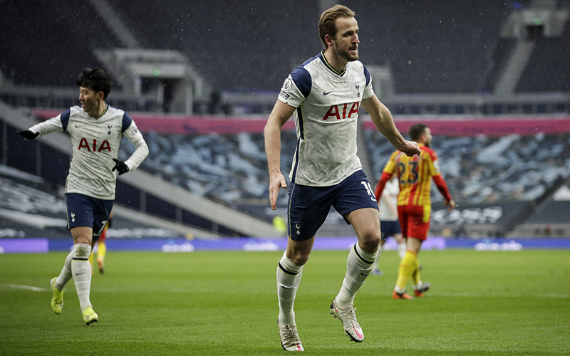 Tottenham thắng West Brom 2-0