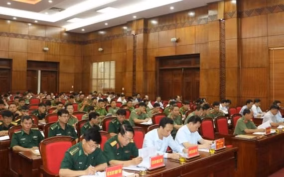 Đại biểu dự Hội nghị triển khai kế hoạch làm nhà cho hộ nghèo huyện Nậm Pồ.