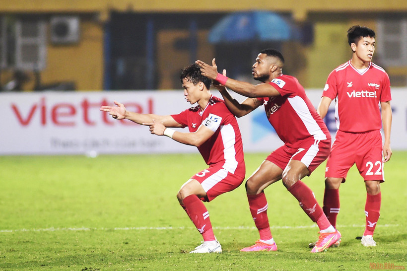 Ba đội chủ nhà đều giành chiến thắng thuyết phục ở vòng trước. (Ảnh: TRẦN HẢI)