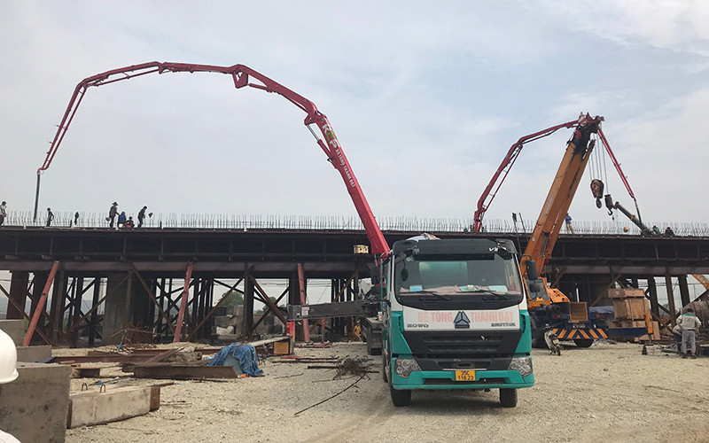 Thi công cao tốc bắc-nam đoạn Mai Sơn-quốc lộ 45.