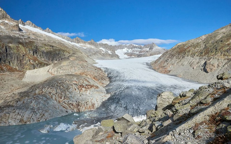Sông băng Rhone ở Obergoms, Thụy Sĩ. (Ảnh: Reuters)