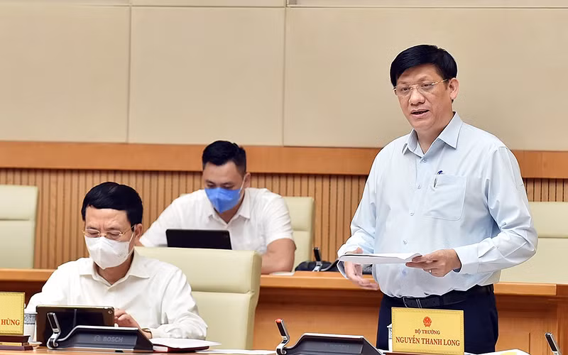 Bộ trưởng Nguyễn Thanh Long phát biểu tại cuộc họp.