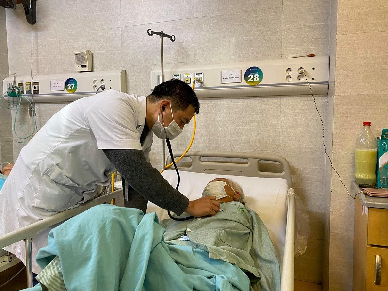 Số người cao tuổi nhập viện cấp cứu vì lạnh tăng 150%