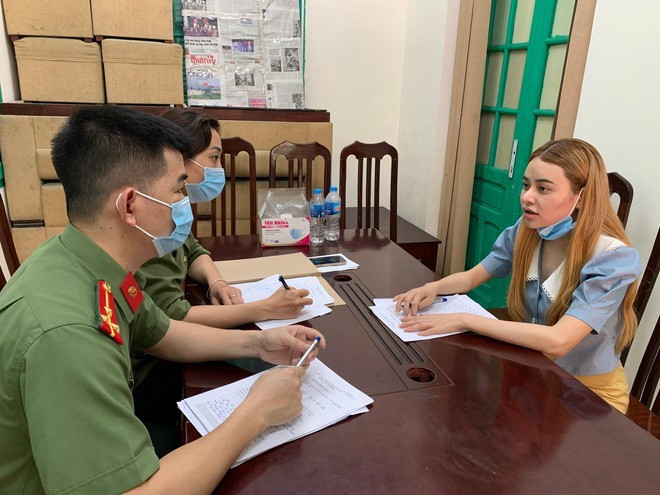 Đối tượng Trần Thị Phương Thảo tại cơ quan điều tra