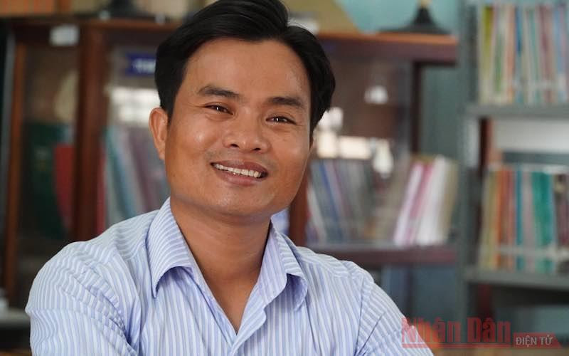 Thầy giáo Võ Văn Cư, trường THPT Nguyễn Văn Trỗi, huyện Tánh Linh (Bình Thuận). (Ảnh: CTV)