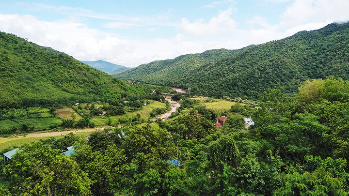 Một góc Tén Tằn, nơi sông Mã trở lại đất Việt.