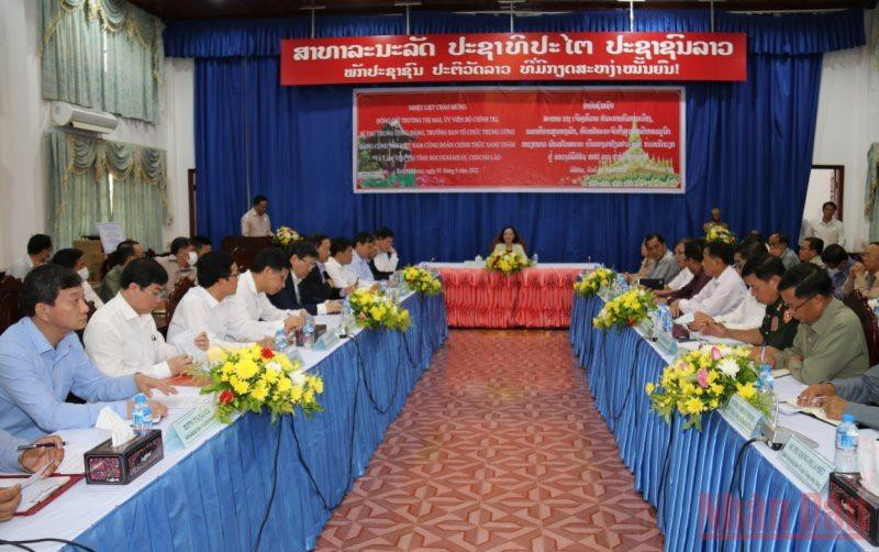 Toàn cảnh cuộc làm việc của đồng chí Trương Thị Mai tại tỉnh Bolykhamxay. (Ảnh: Xuân Sơn)