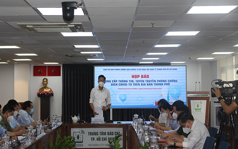 Toàn cảnh buổi họp báo.