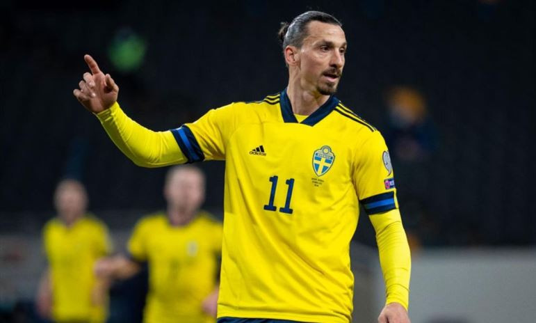 Zlatan Ibrahimovic trở lại sau 5 năm và chơi trận thứ 117 cho ĐT Thụy Điển. (Ảnh: Getty Images)